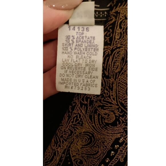 Women's Maxi Gown by Alex Evenings Size 6P EUC - Picture 5 of 10